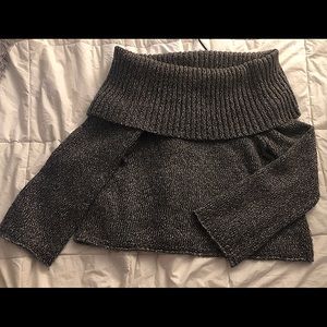 Aerie Off The Shoulder Cropped Grey Sweater with Wide Sleeves Size L